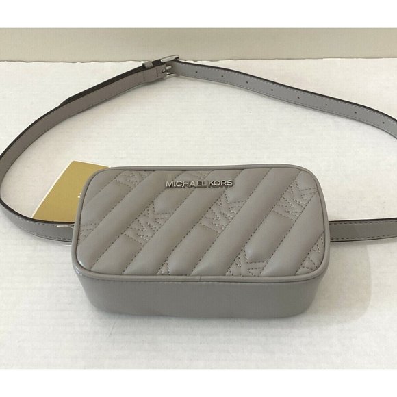 New Michael Kors Rose Belt Bag Quilted Vegan Leather Pearl Grey - Picture 5 of 5